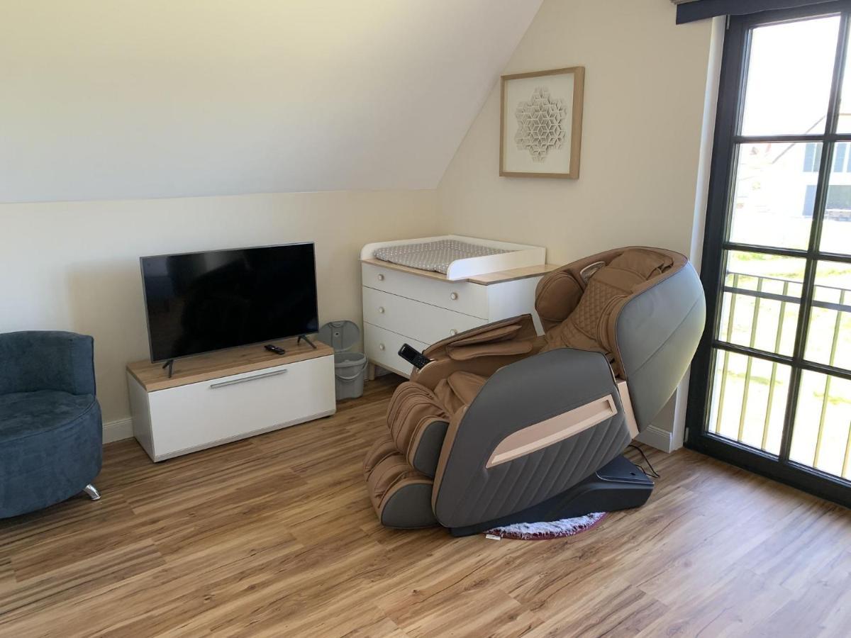 Reetland Am Meer - Premium Reetdachvilla Mit 3 Schlafzimmern, Sauna, Kamin Und Massagesessel F05 Dranske Buitenkant foto